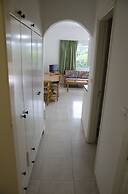 Kozis Hotel Apts