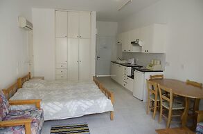 Kozis Hotel Apts