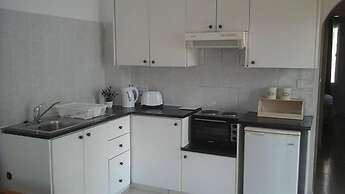 Kozis Hotel Apts