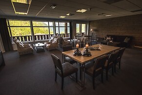 Blåtind Boutique Hotel