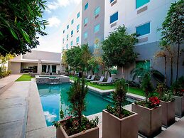 Hotel Mirra San Luis