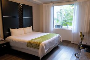 Hotel Mirra San Luis
