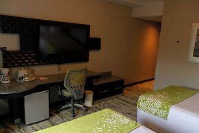 Hotel Mirra San Luis