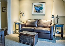 Newsroom Suites