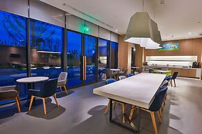 Holiday Inn Express Emei Mountain by IHG