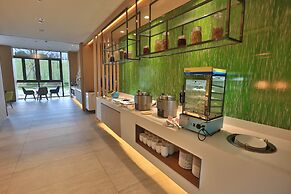 Holiday Inn Express Emei Mountain by IHG