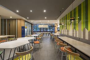 Holiday Inn Express Emei Mountain by IHG