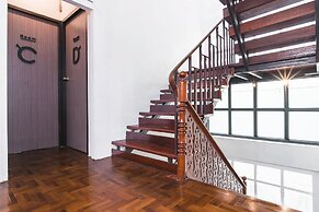Haus Hostel