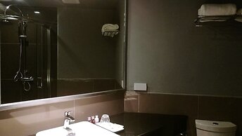 Ae Lana Chiang Mai Hotel