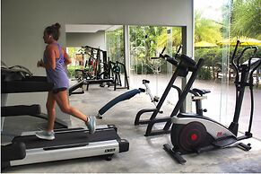 Long Set Resort