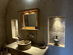 Kistar Cave Hotel