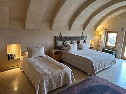 Kistar Cave Hotel