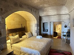 Kistar Cave Hotel