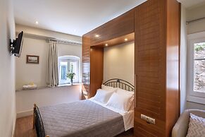 Palladion Hotel