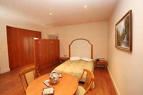 Palladion Hotel