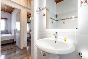 Naxian Queen Luxury Villas & Suites