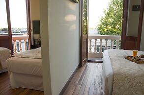 Dolores Hotel