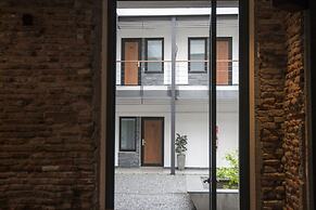 Dolores Hotel