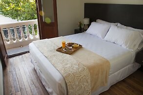 Dolores Hotel