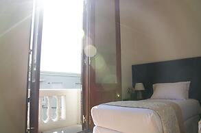 Dolores Hotel