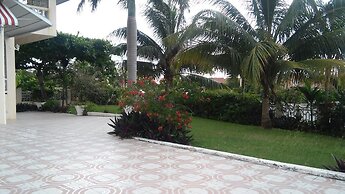 Ocho Rios Golden View