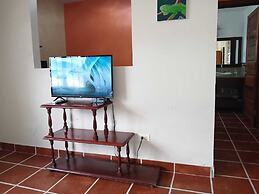 Bamboleo Inn Belize