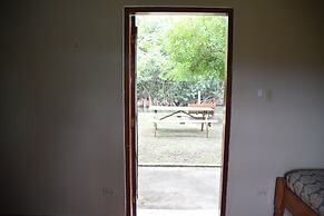 Bamboleo Inn Belize
