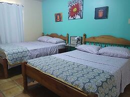 Bamboleo Inn Belize