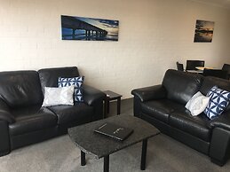 Crown Apartments