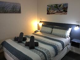 Crown Apartments