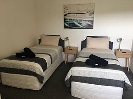 Crown Apartments