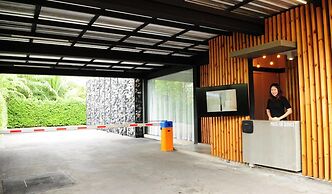 Q Residences