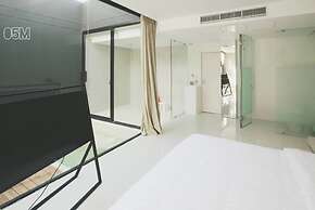 Q Residences