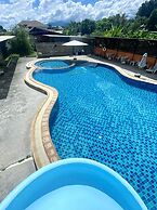 Maerim Villa & Pool
