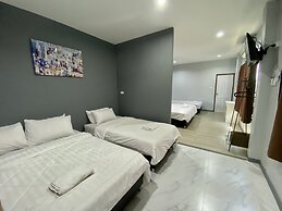Maerim Villa & Pool