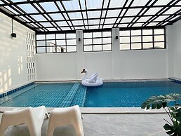 Maerim Villa & Pool