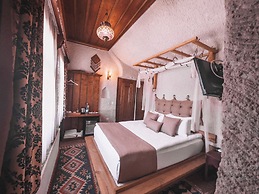 Local Cave House Hotel