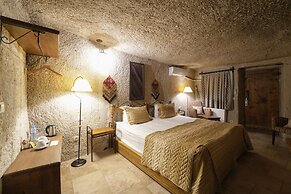 Tekkaya Cave Hotel