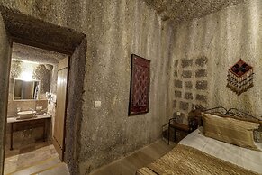 Tekkaya Cave Hotel