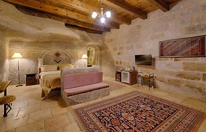 Tekkaya Cave Hotel