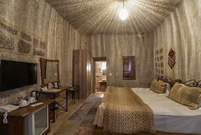 Tekkaya Cave Hotel