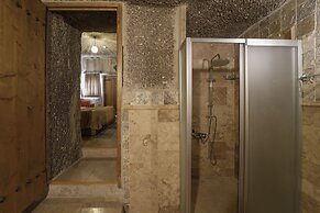Tekkaya Cave Hotel