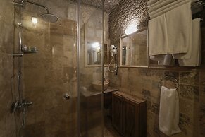 Tekkaya Cave Hotel