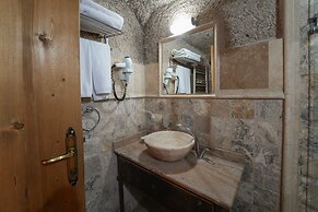 Tekkaya Cave Hotel