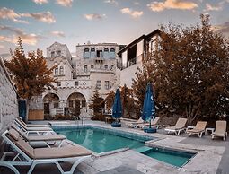Tekkaya Cave Hotel