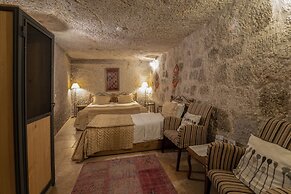 Tekkaya Cave Hotel