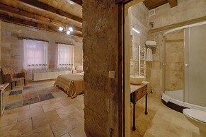 Tekkaya Cave Hotel