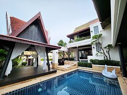 Ramida Pool Villa