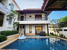 Ramida Pool Villa