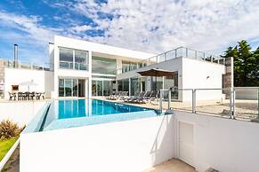 Villas2Go2 Evaristo
